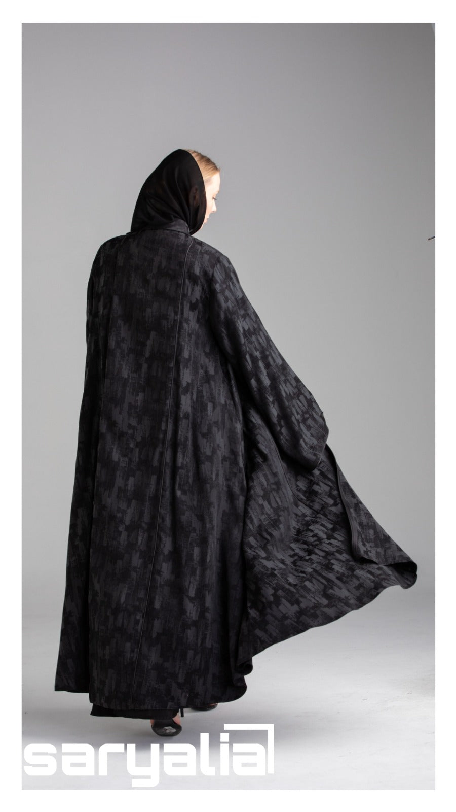 Sakura Abaya