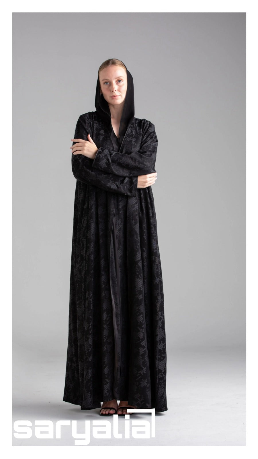 Surreal Abaya