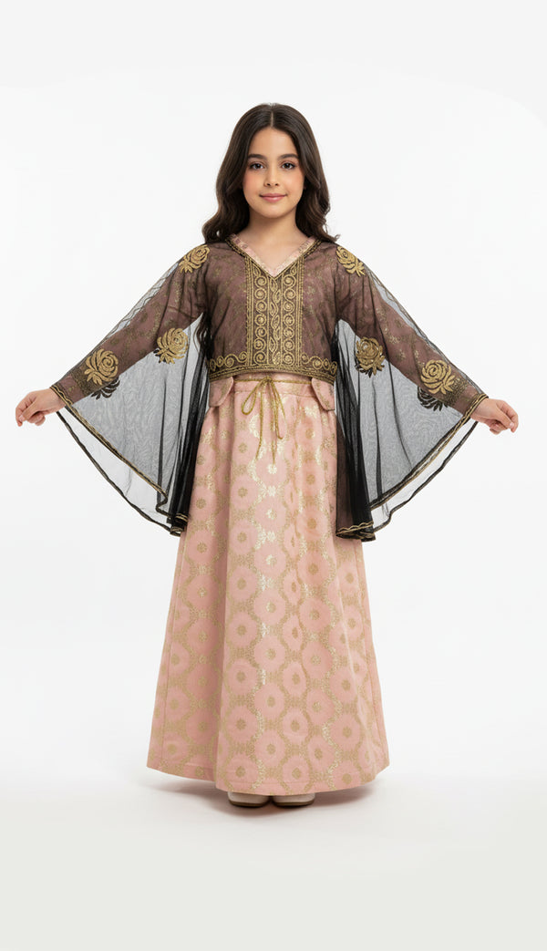 فستان الروزه الوردي